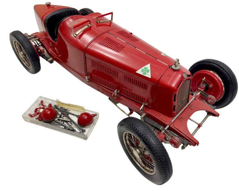 1:8 Scale Pocher Model of the Alfa Romeo 8C 'Monza' - HandH