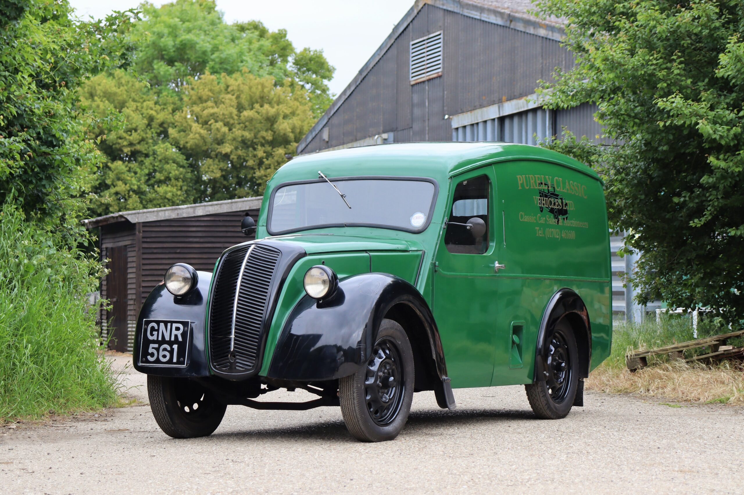 1951 Morris Z-Type Van - HandH