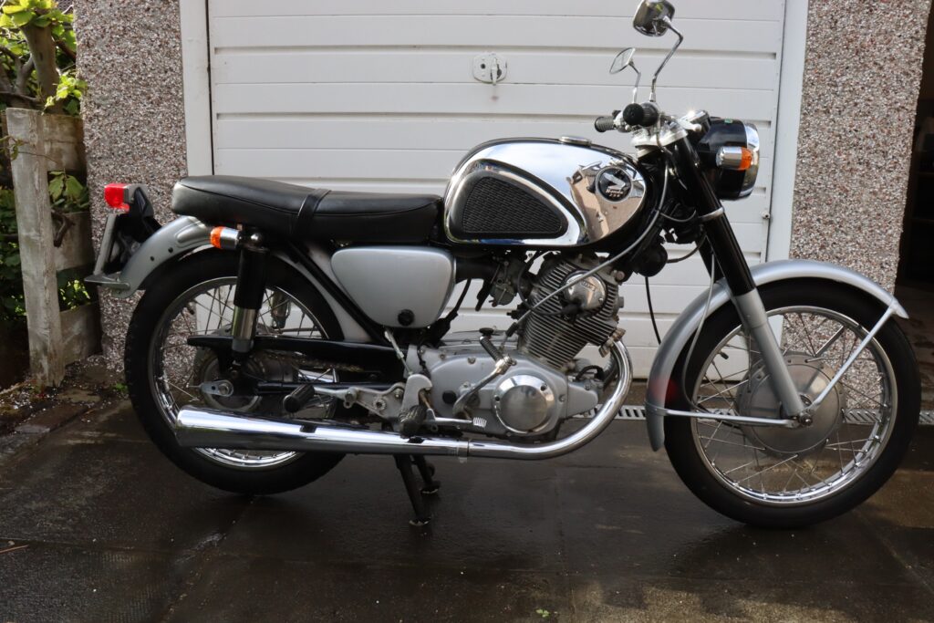 当時物　HONDA CB72 CLUBMAN 1967 Honda CB72 - HandH