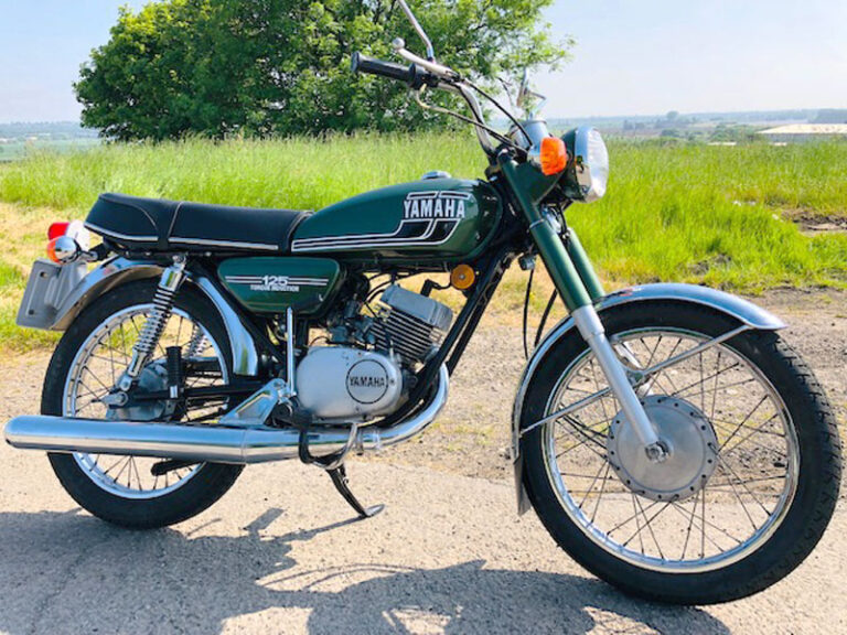 1976 Yamaha RS125 Torque Induction - HandH