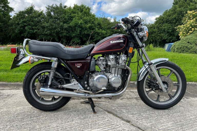 1982 Kawasaki KZ750 LTD - HandH
