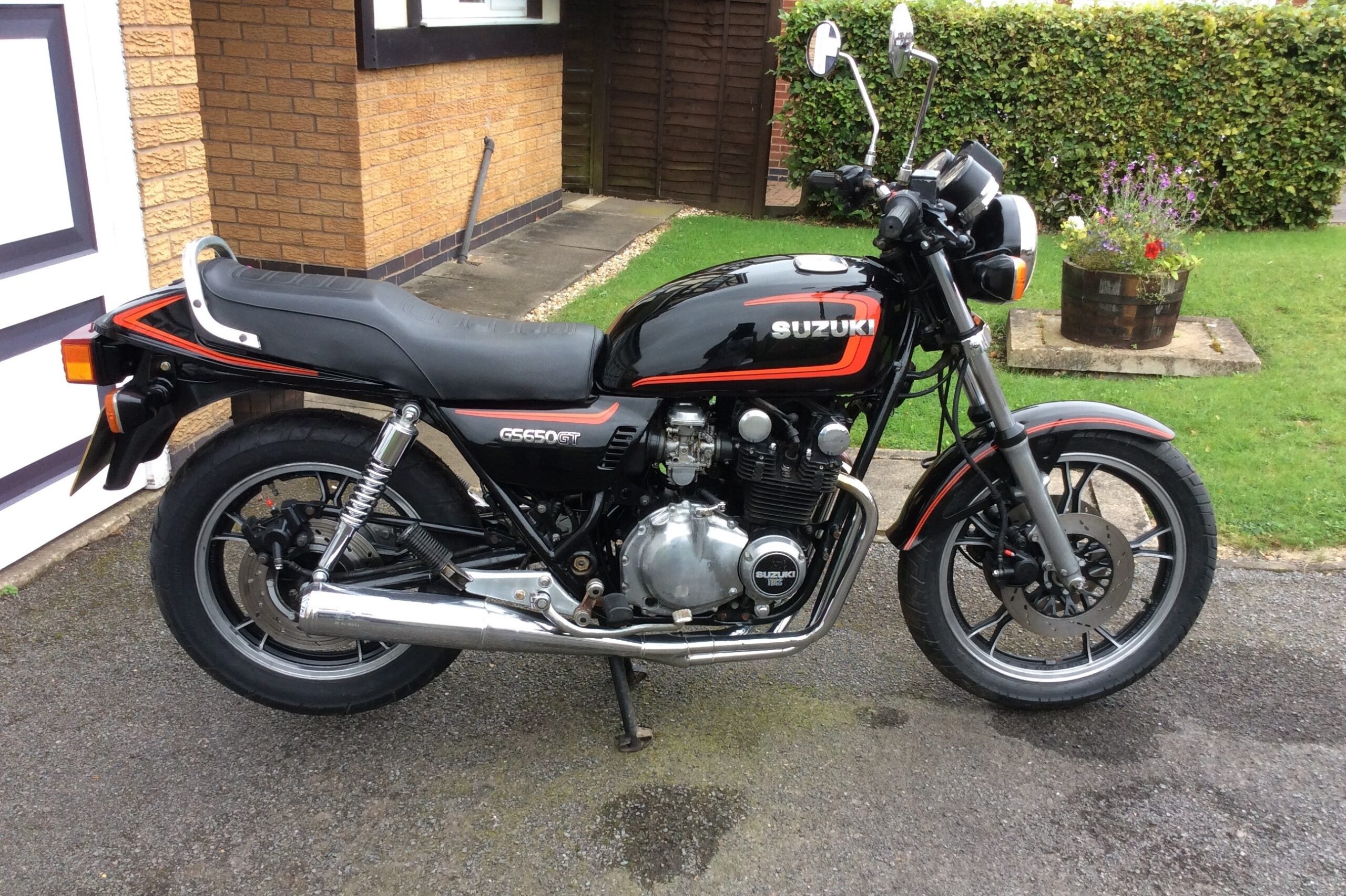 ○○GS650G－1079××（初度検査年月 昭和56年）外しの純正フロント