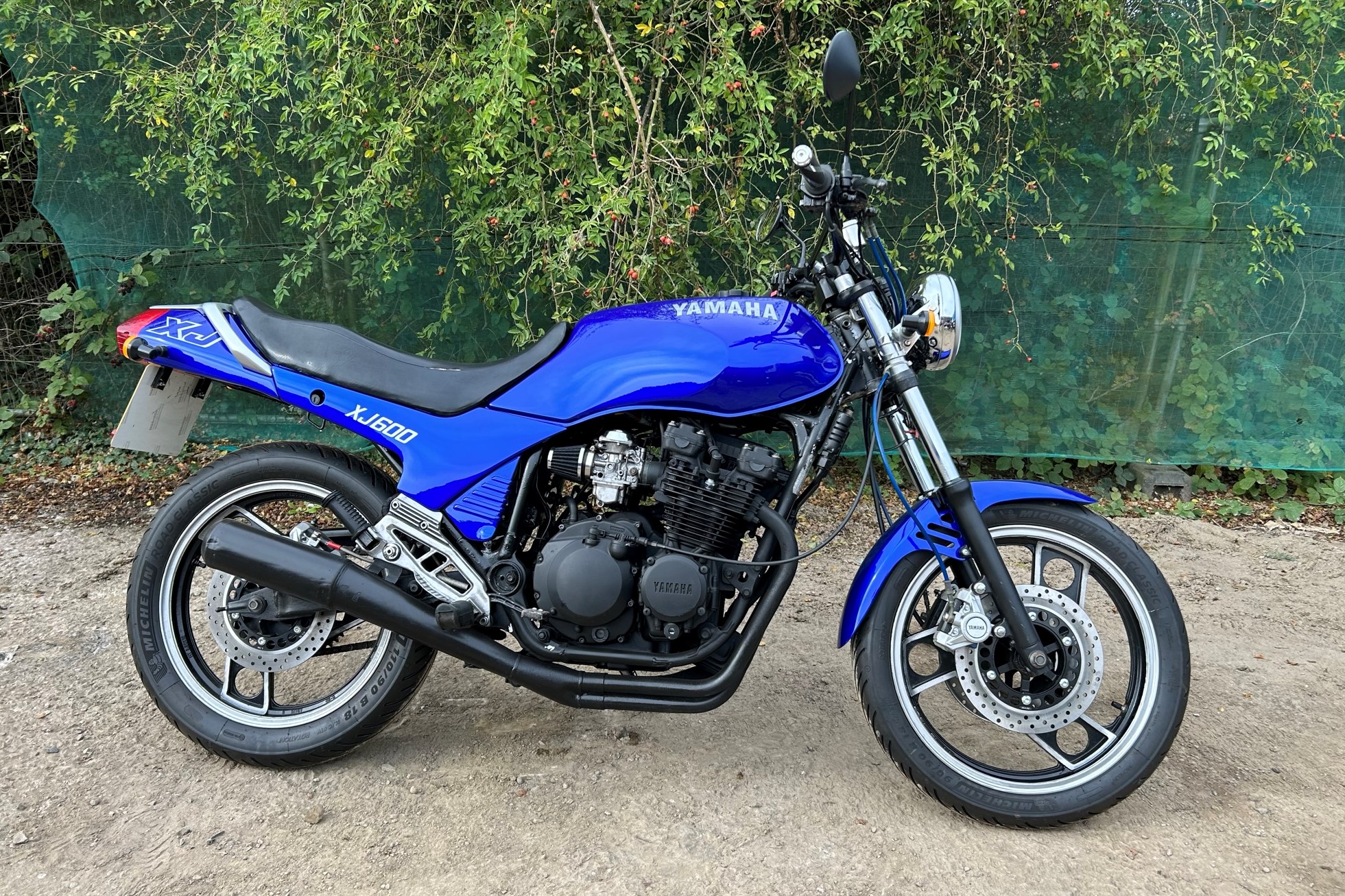 1991 Yamaha XJ600 - HandH