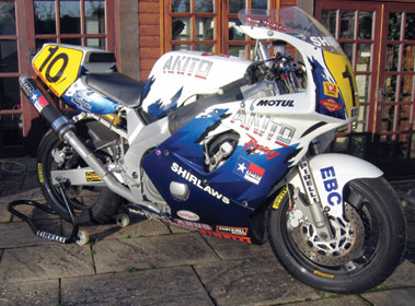 G.P.R. EXHAUST SYSTEM G.P.R. FZR 600 マフラー本体 Original For Yamaha Fzr 600  1994/97 Homologated スリッポ… : パークアップバイクYahoo!店 - 通販 - Yahoo!ショッピング ジーピーアール FZR 600 Original For Yamaha Fzr 600 1994/97 Homologated スリッポンエキゾース…