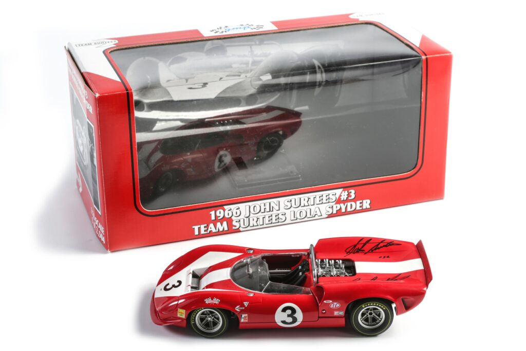Signed GMP 1:18 Scale 1966 'Team Surtees' Lola T70 Spyder Model